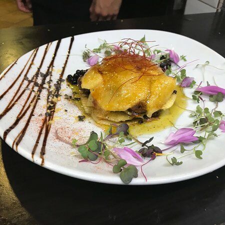 Noa Lounge & Gourmet
