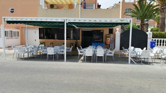 Jefe's Bar