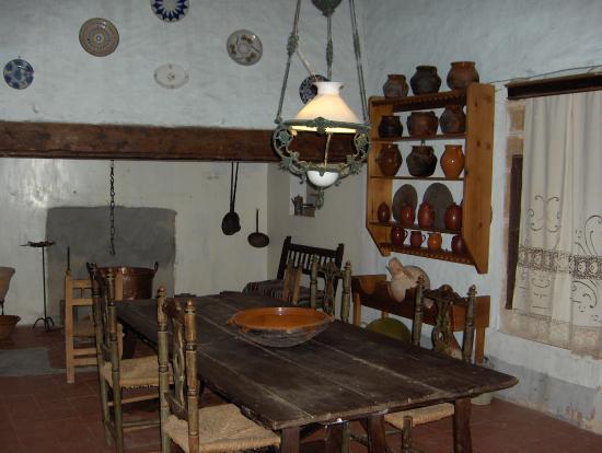 Casa Aliaga