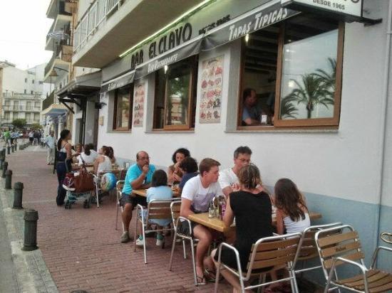 Bar El Clavo