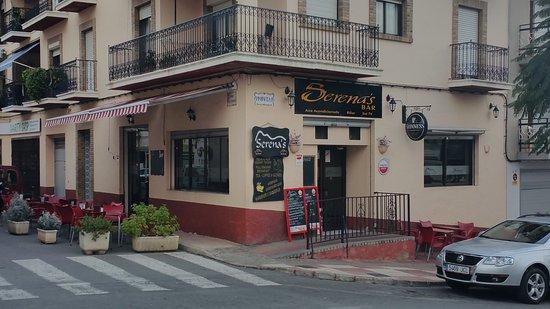 Serena's Bar