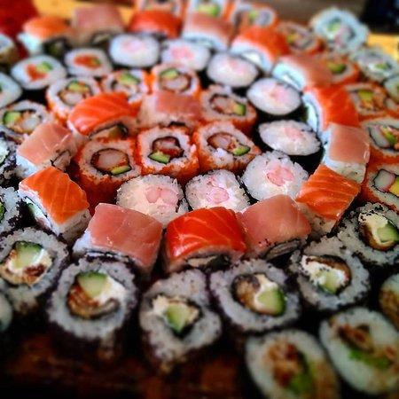 Fushi Family Sushi