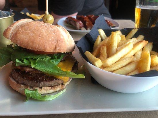 Ohana GastroBar