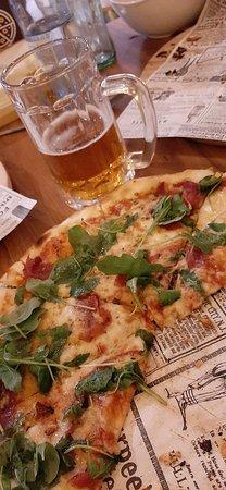 A leña Pizzeria