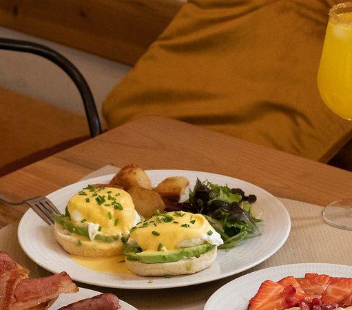 Brunch Corner