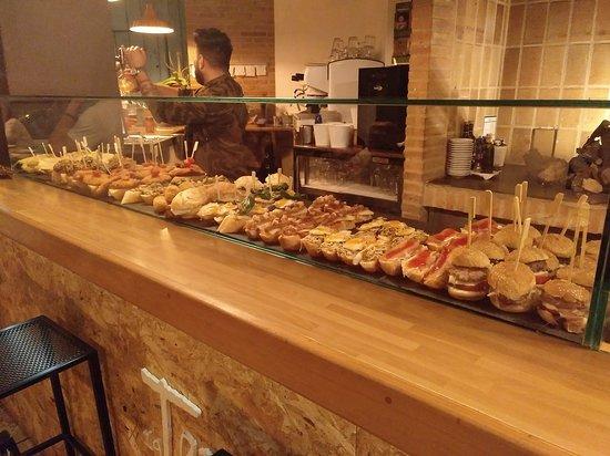 19 Tapas y 500 Pinchos