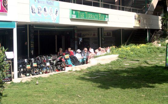 Terrace Bar