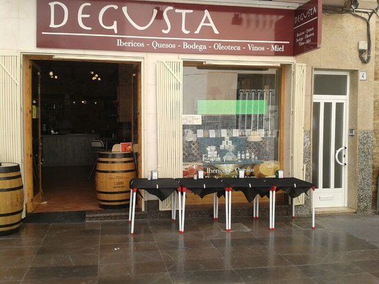 Degusta