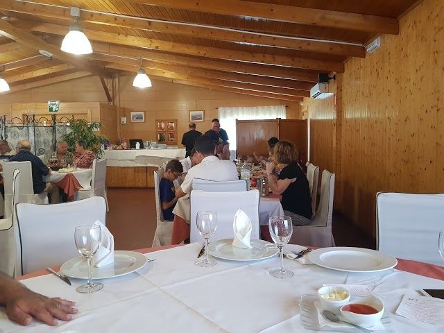 Restaurante PortusII piscina